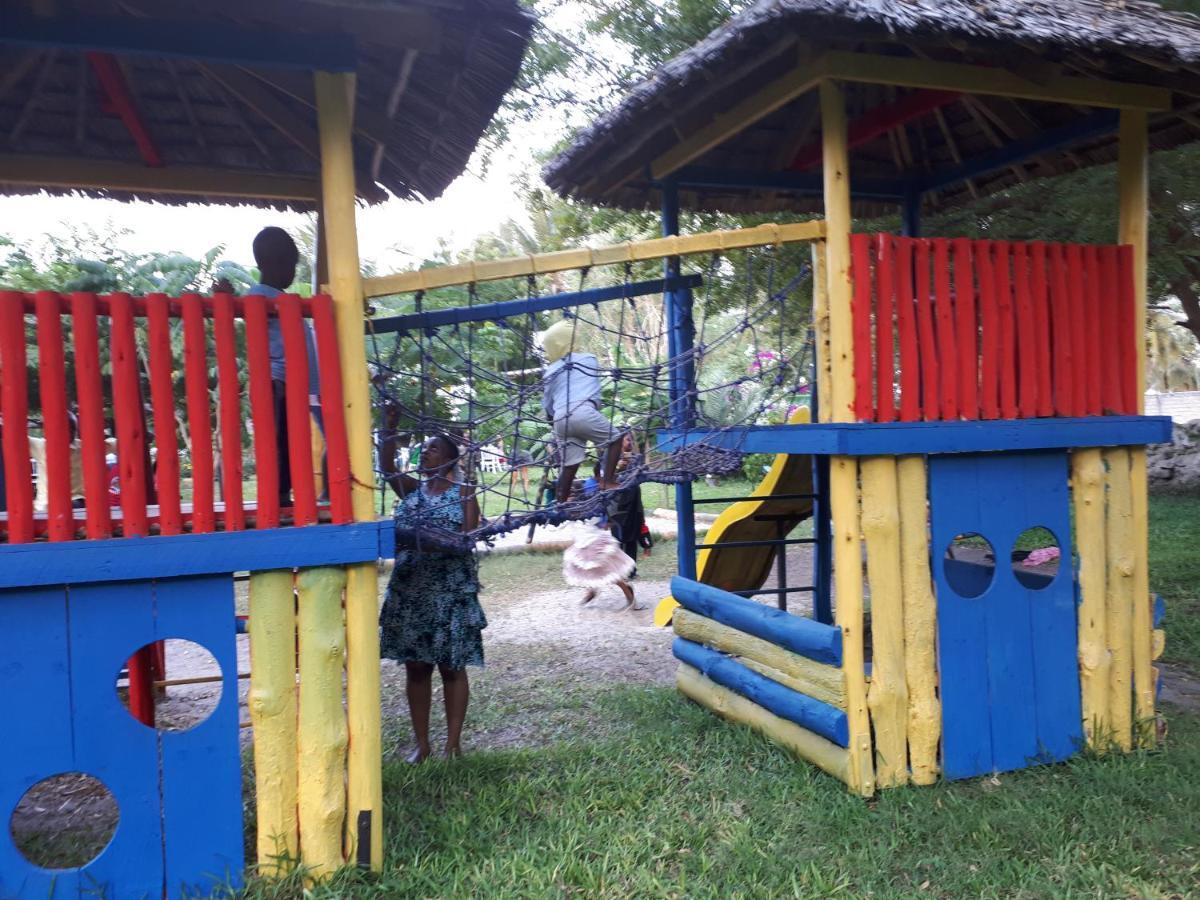 Kijiji Beach Resort Dar es Salaam Exterior photo